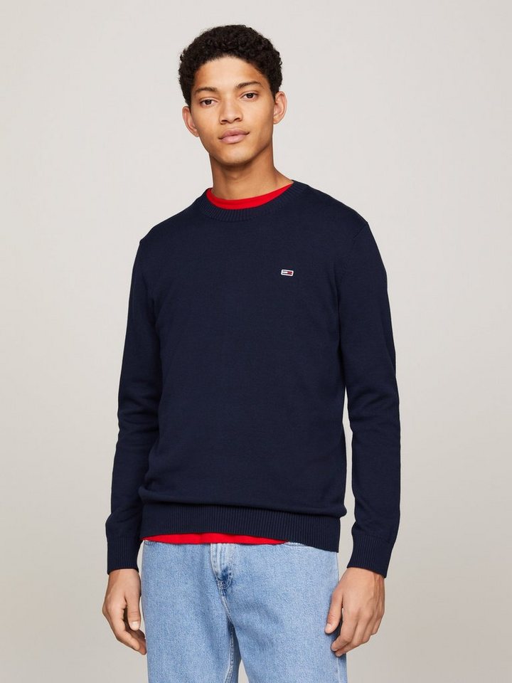 Tommy Jeans Rundhalspullover TJM SLIM ESSENTIAL LIGHT SWEATER mit Flag-Patch von Tommy Jeans