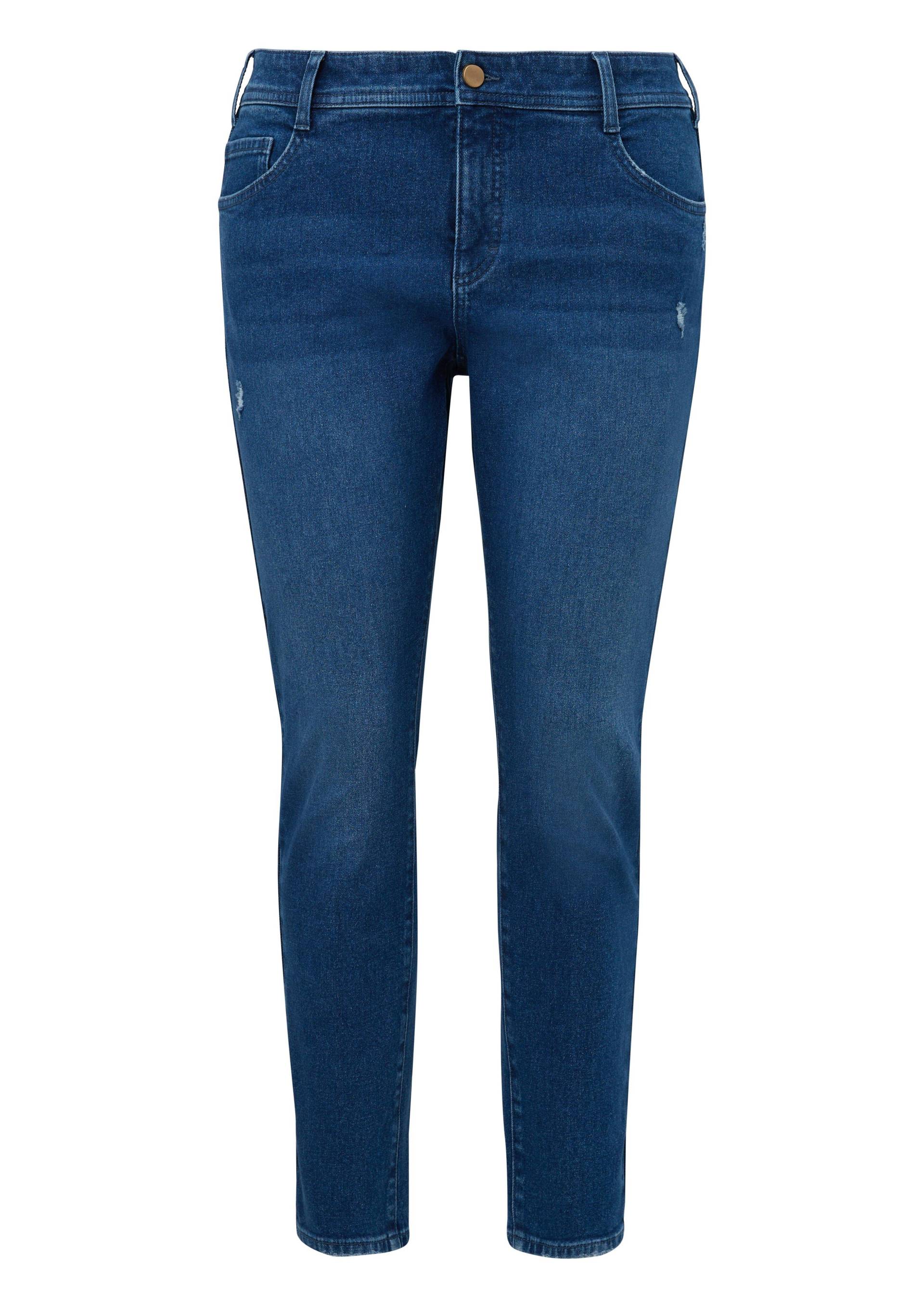 Große Größen: Schmale Jeans in 5-Pocket-Form, mit Destroyed-Effekten, blue Denim, Gr.44-54 von Triangle