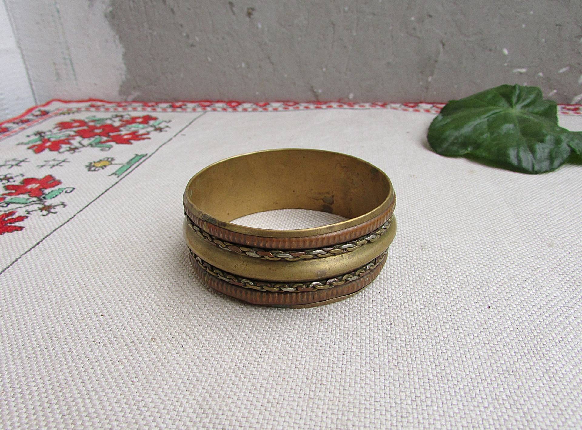 Vintage Messing Armband, Armreif, Boho Manschettenarmband, Sammler Damen Schmuck von TsveteHeArt