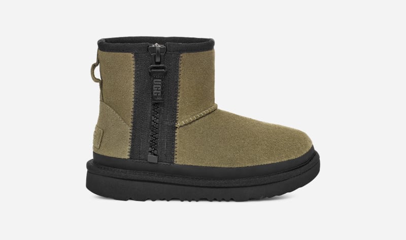 UGG® Classic Mini Boot mit Logo-Tape am Reißverschluss für Kinder in Green, Größe 36, Leder von Ugg