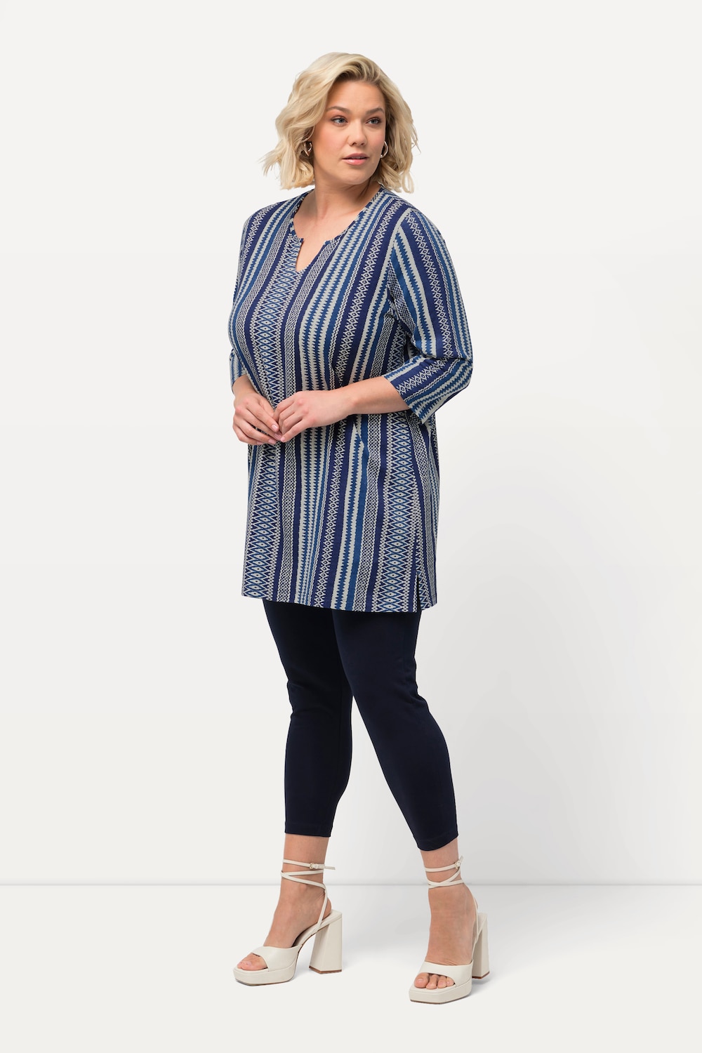 Große Größen Longshirt, Damen, blau, Größe: 62/64, Baumwolle, Ulla Popken Große Größen Longshirt, Damen, blau, Größe: 62/64, Baumwolle, Ulla Popken von Ulla Popken