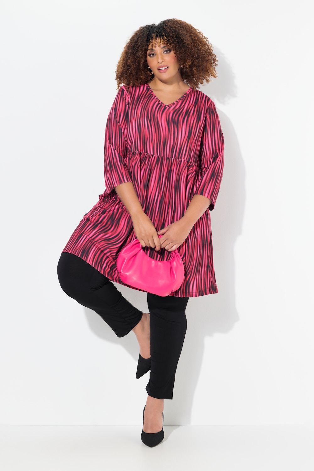 Große Größen Longshirt, Damen, rot, Größe: 62/64, Polyester, Ulla Popken Große Größen Longshirt, Damen, rot, Größe: 62/64, Polyester, Ulla Popken von Ulla Popken