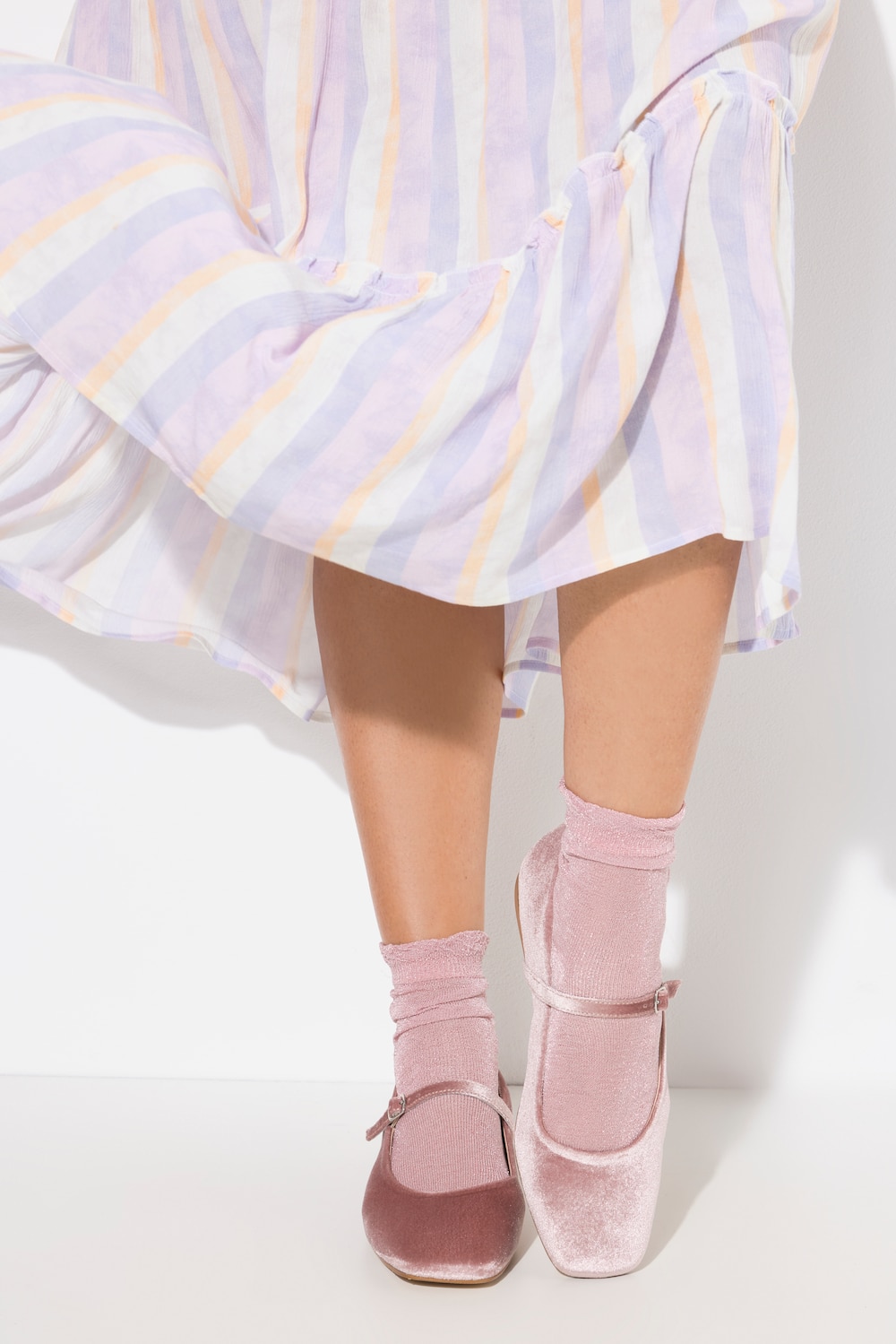 Große Größen Samt-Ballerinas, Damen, rosa, Größe: 44, Sonstige/Leder, Ulla Popken Große Größen Samt-Ballerinas, Damen, rosa, Größe: 44, Sonstige/Leder, Ulla Popken von Ulla Popken