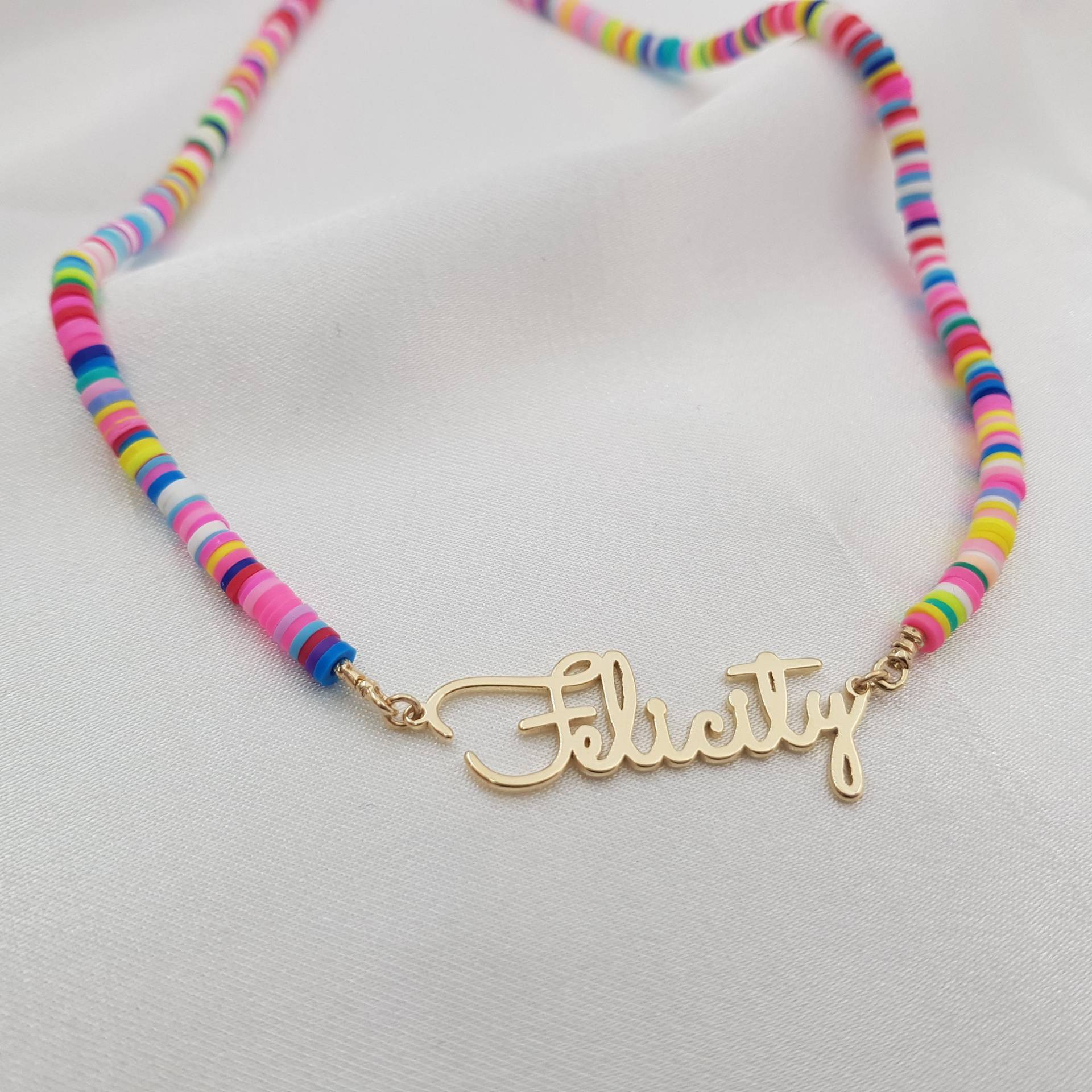 Namenskette Für Mädchen Kleine Namensschmuck Kinder Kinderschmuck Personalisiert Namensschild-Halskette Als Geschenk von VictoriaMinimalist