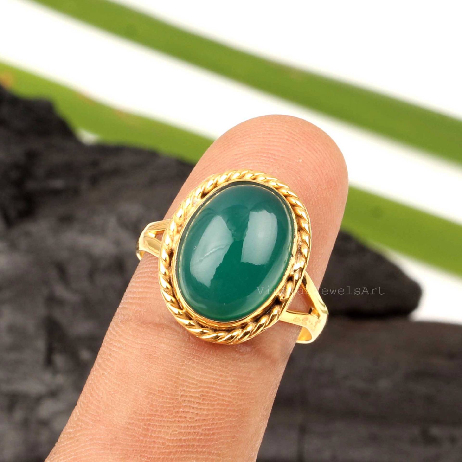 Grüne Onyx Designer Ring - 10 X 14 Mm Oval Onyx Micron Vergoldet 925 Silber Edelstein Handgefertigten Für Frauen von VinayakJewelsArt