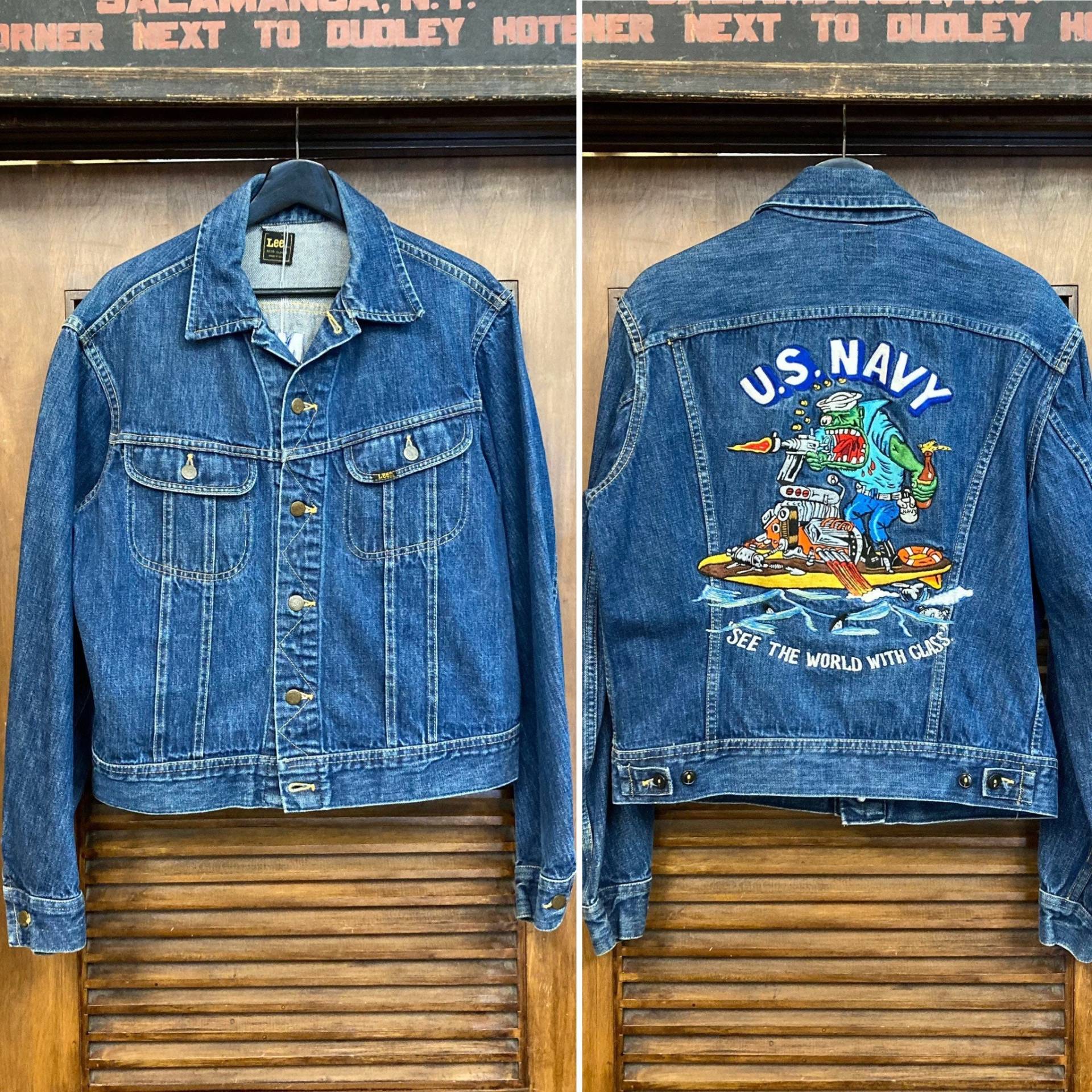 Vintage 1980Er Lee Riders U.s. Navy Monster Art Jeansjacke, 80Er Stickerei, Kleidung von VintageOnHollywood