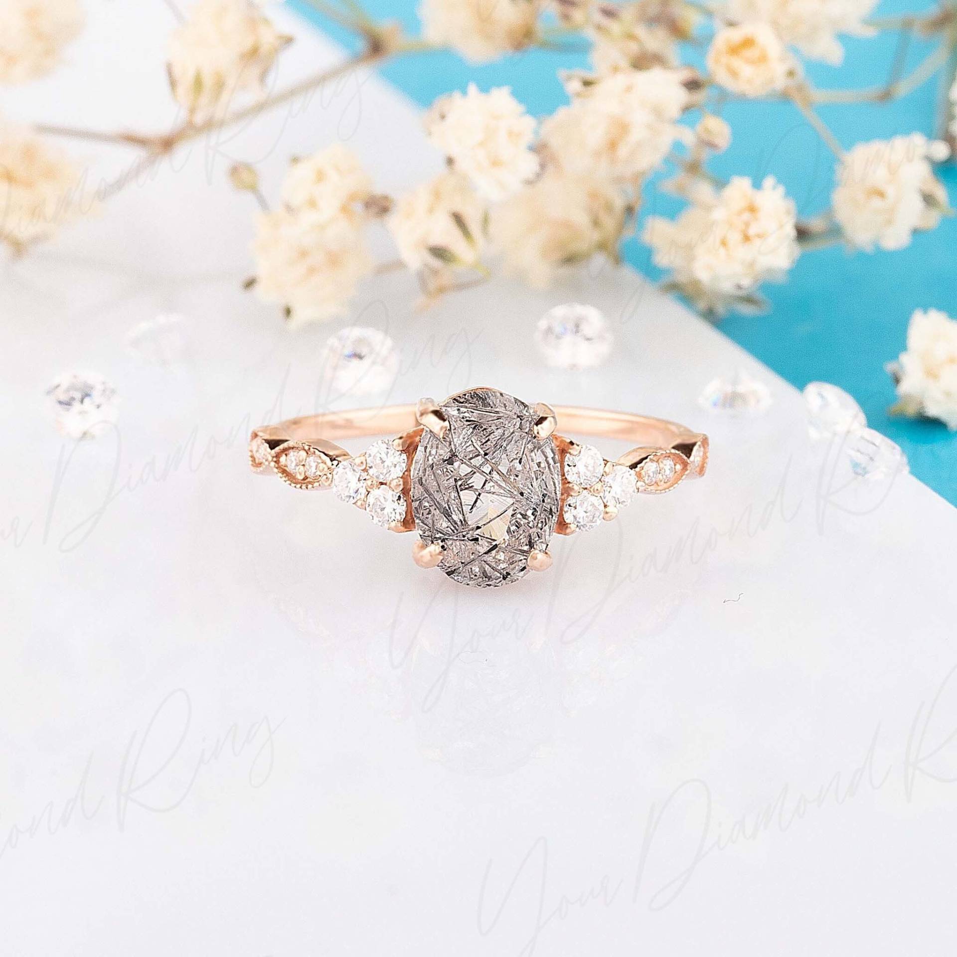 Schwarzer Rutilquarz Verlobungsring, Rose Gold Vintage Art Deco & Diamant Cluster Jubiläumsring von YourDiamondRing