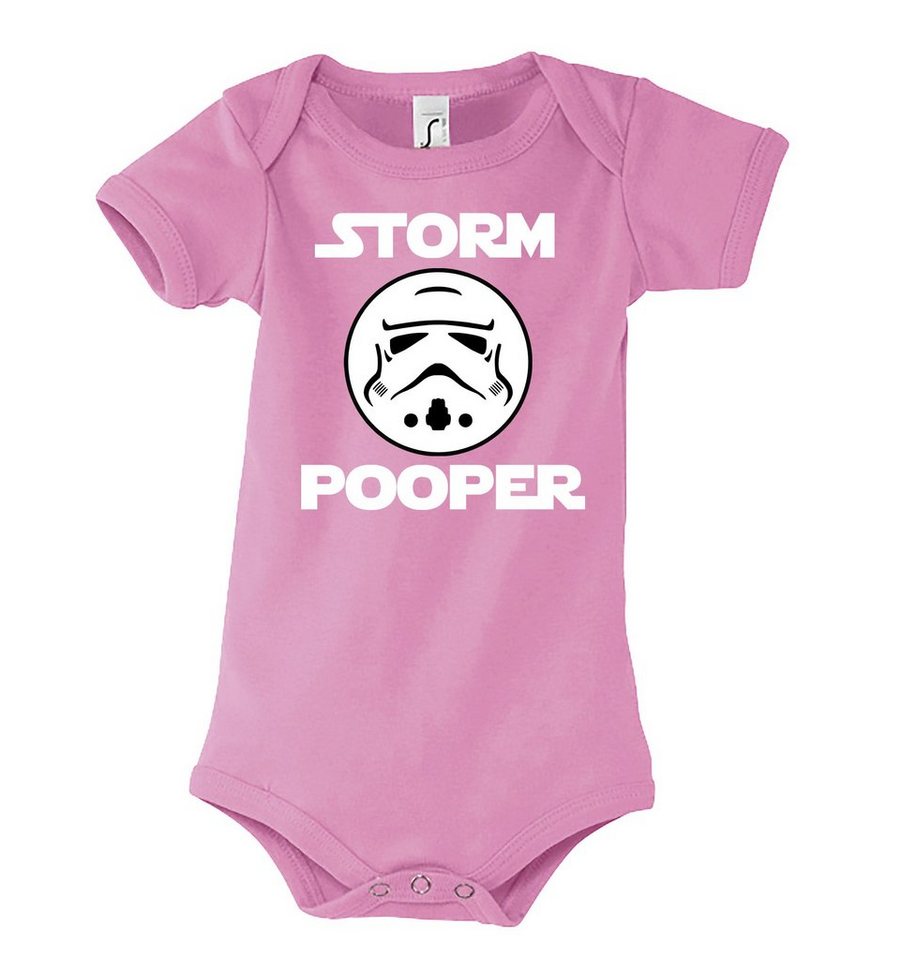 Youth Designz Kurzarmbody Storm Pooper Trooper Baby Body Kurzarm Strampler mit lustigem Spruch & Logo Print von Youth Designz