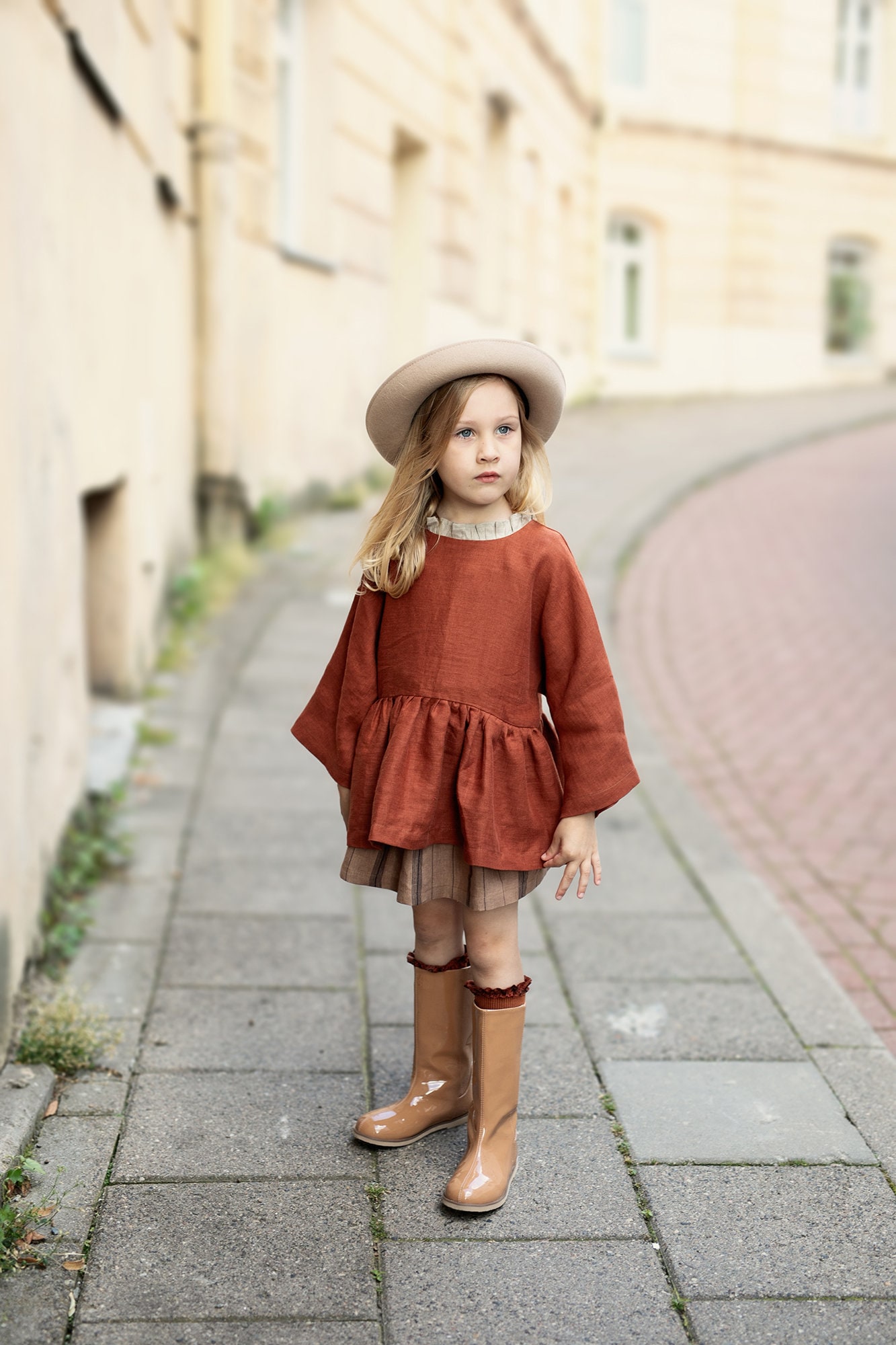 Rust Exclusive North Tunika, Verschiedene Stickereien, Leinen Shirt Für Mädchen, Langarm Mädchen Top, Baby von allthebeautifullinen