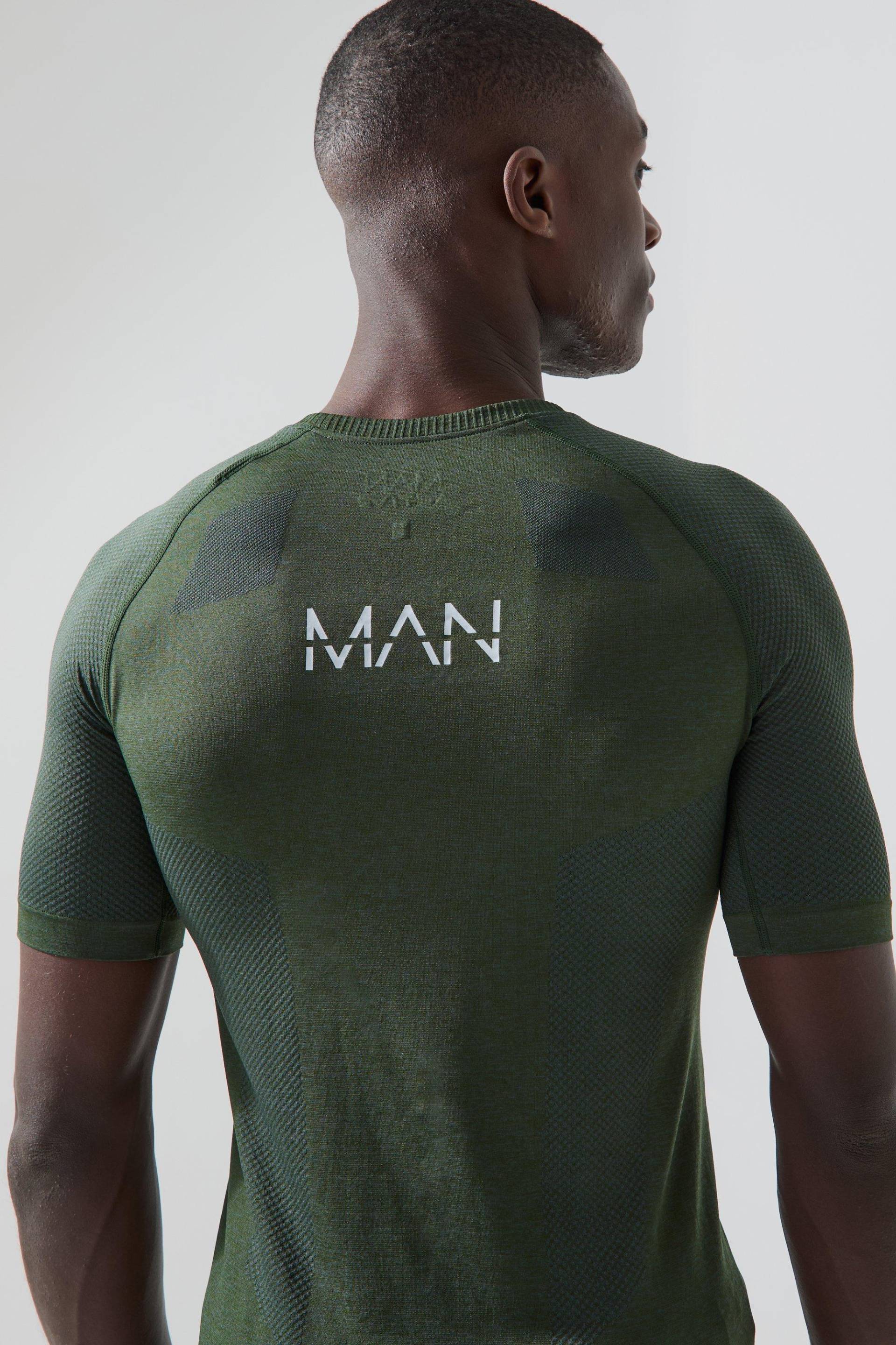 Mens Nahtloses Man Active T-Shirt - Khaki - M, Khaki von boohooman