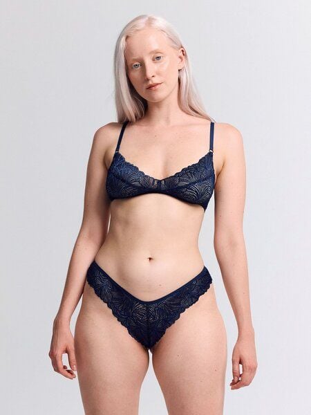 erlich textil Fluid Lace Bügelloser BH erlich textil Fluid Lace Bügelloser BH von erlich textil