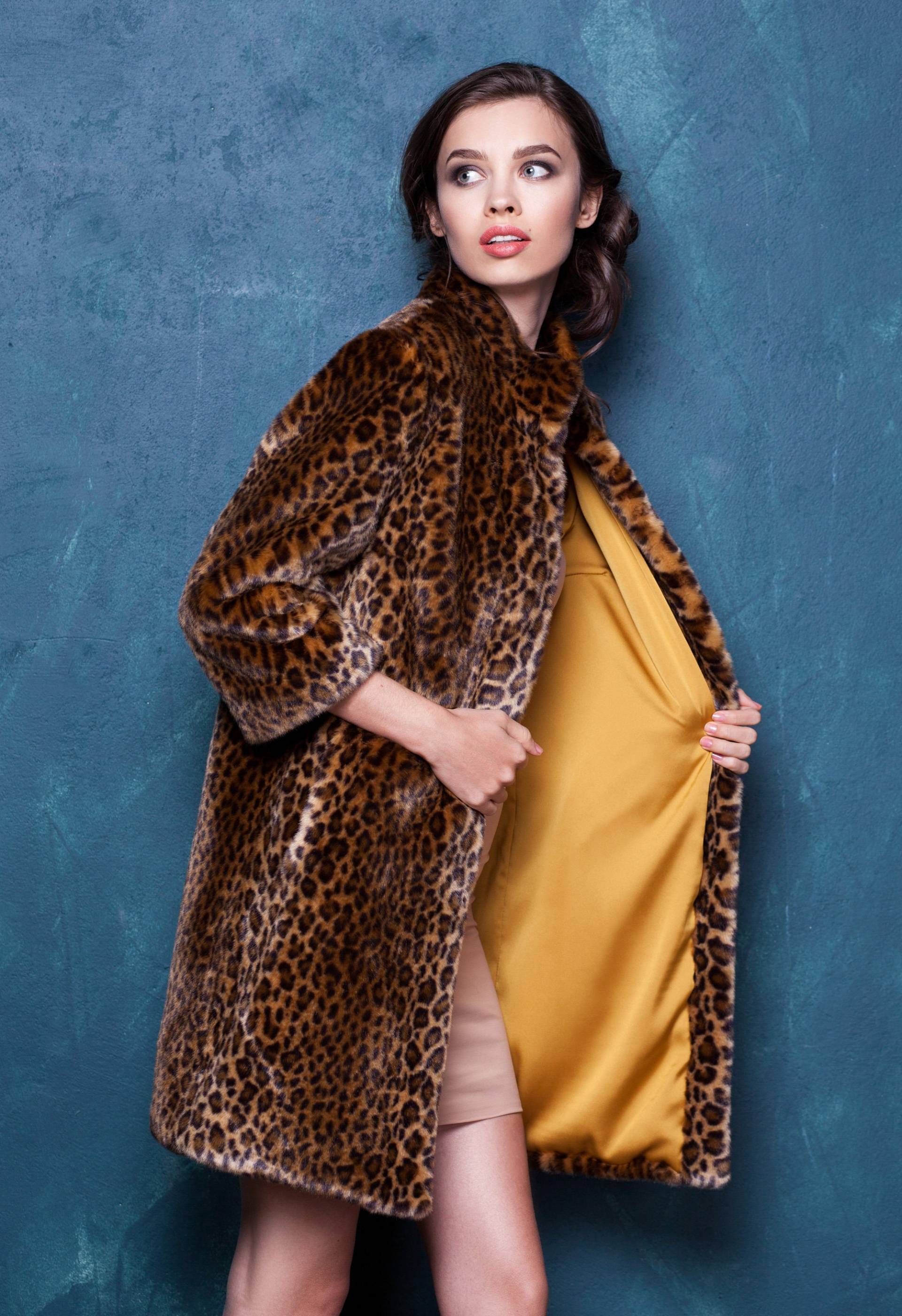 Luxuriöse Kunstpelzjacke - Leopard. Exklusive Öko-Pelze Von Tissavel | Frankreich von furamur