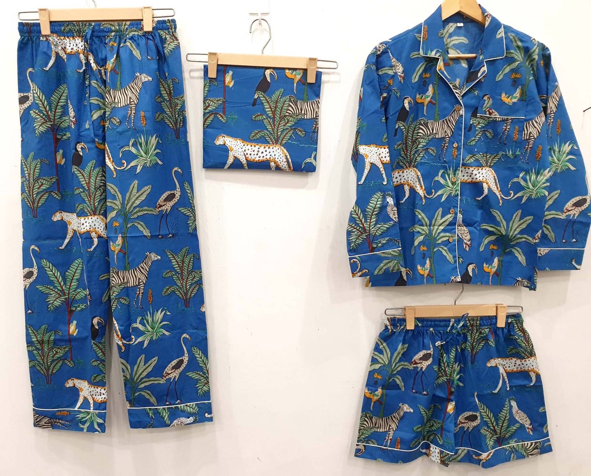 Baumwoll-Pyjama-Set, Animal-Print, Damen-Nachtkleid, Blaue Farbe, Leicht, Ultraweiches Nachtkleid, Damen-Baumwollhose, Hemd-Set Mit Shorts-Set von indianashopArt