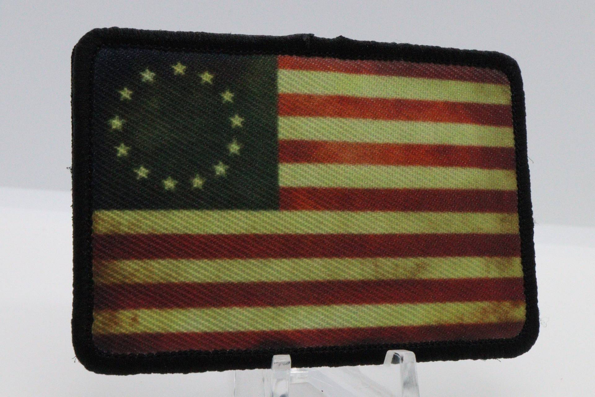 Beunruhigt Betsy Ross American Revolution Flagge 2 "x3" Moral Patch Mit Klettverschluss Auf Der Rückseite von patchesNplates