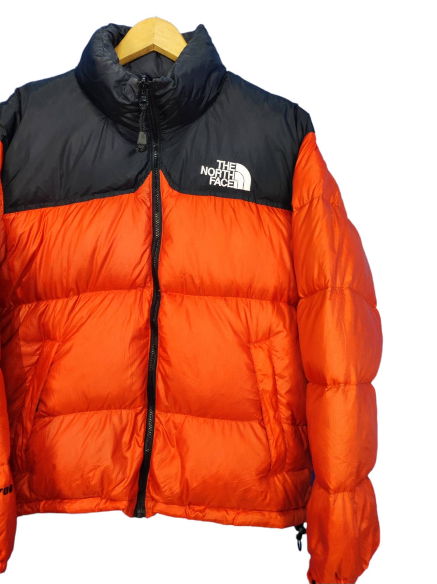 1996 Vintage The North Face Nuptse 700 Kugeljacke Orange Winterjacke Wear Medium Herren von ponderrosavintage