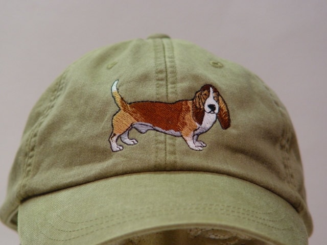 Basset Hound Dog Hut - Gestickte Männer Frauen Baseball Baumwollmütze Preis Stickerei Bekleidung 24 Farbe Mama Papa Geschenk Caps Duft Rasse Jagd von priceapparel