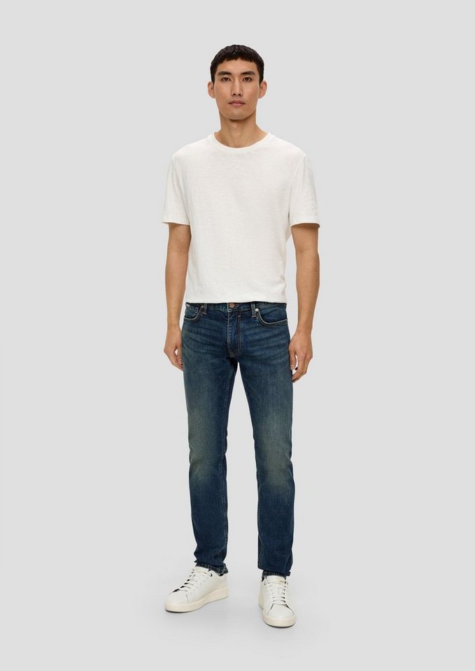 s.Oliver Stoffhose Jeans Keith / Slim Fit / Mid Rise / Straight Leg Waschung, Label-Patch von s.Oliver