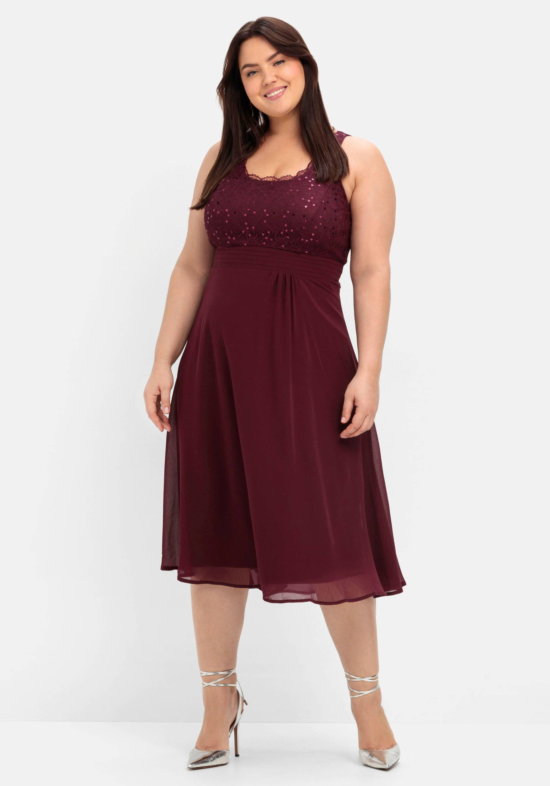 Große Größen: Abendkleid mit Spitze, aubergine, Gr.40-58 Große Größen: Abendkleid mit Spitze, aubergine, Gr.40-58 von sheego